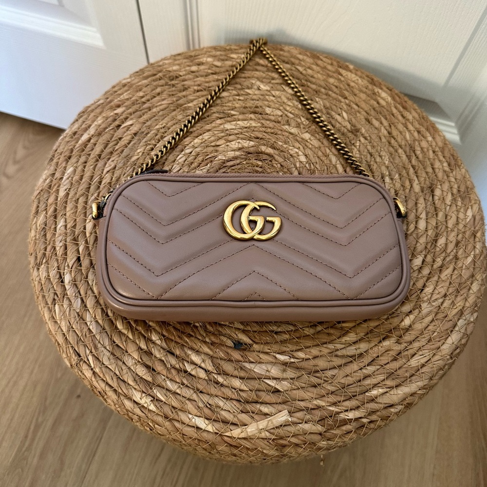Gucci small pink double G marmont crossbody